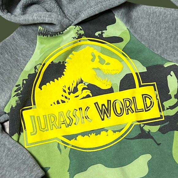 Boys Universal Studios Jurassic World Hoodie Size 4 - Picture 2 of 5